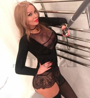 Lou-ana call girl in Parma Heights